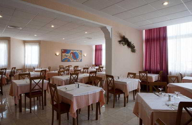 Hotel Xaloc Playa Punta Prima  Exteriör bild